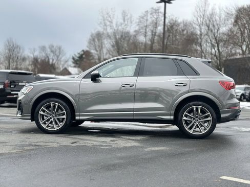 Certified 2025 Audi Q3 2.0T Premium w/ Convenience Package image 3