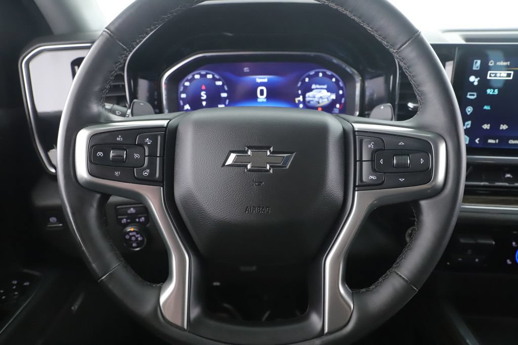 Used 2023 Chevrolet Silverado 1500 RST w/ Convenience Package II AWD/4WD image 23
