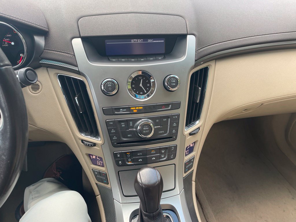 Used 2013 Cadillac CTS Luxury RWD image 8