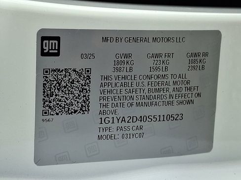 Used 2025 Chevrolet Corvette Stingray Coupe w/ Battery Protection Package image 24