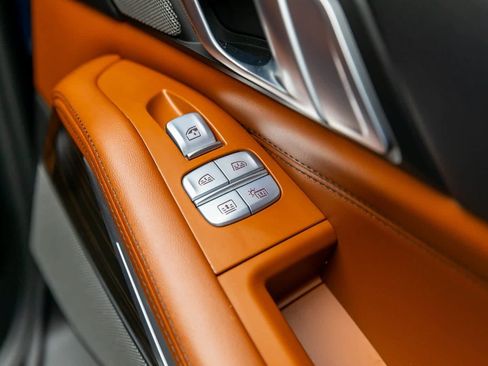 Used 2023 BMW X7 xDrive40i w/ Executive Package image 54