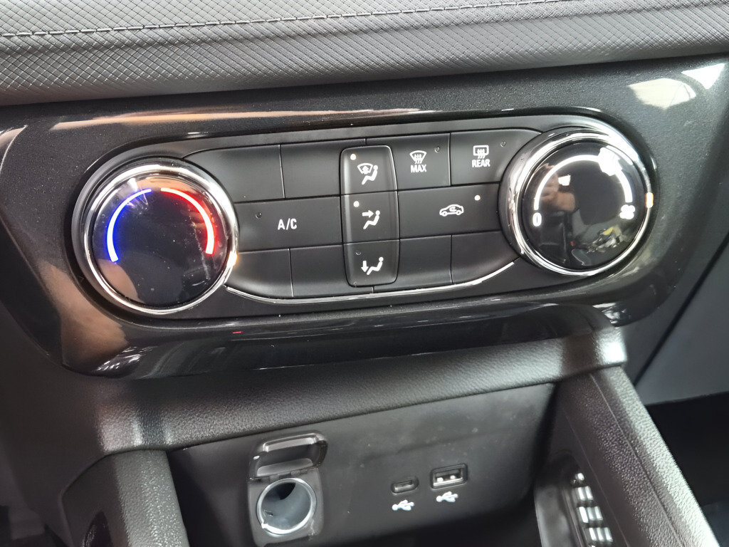 Used 2026 Chevrolet TrailBlazer LT FWD image 28