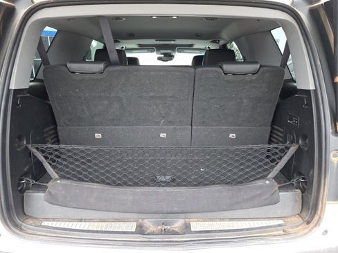 Used 2019 GMC Yukon SLT image 16