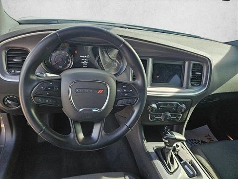 Used 2022 Dodge Charger SXT w/ Blacktop Package image 15