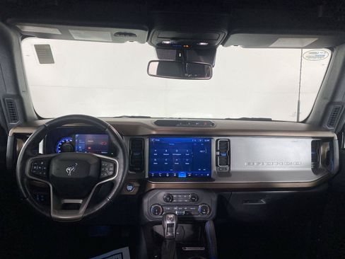Used 2022 Ford Bronco Outer Banks AWD/4WD image 12