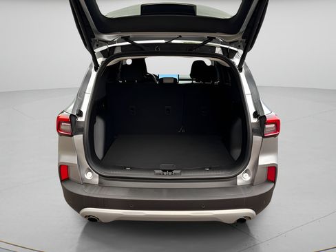 Used 2023 Ford Escape Active w/ Tech Pack #2 AWD/4WD image 15