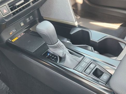 Used 2026 Toyota Camry LE image 16