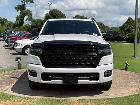 Used 2026 RAM 1500 Big Horn AWD/4WD image 10