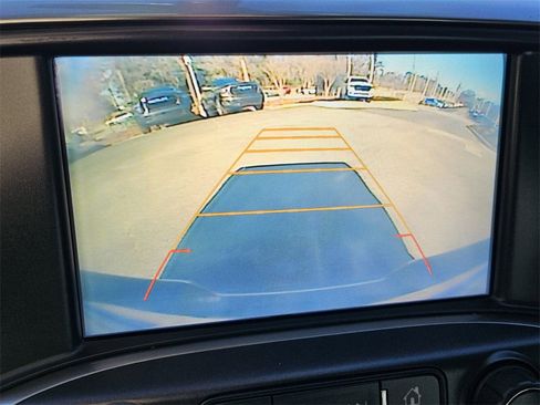 Used 2017 Chevrolet Silverado 1500 LT w/ All Star Edition image 18