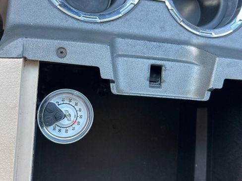 Used 2009 Ford F350 4x4 Crew Cab DRW Super Duty image 23