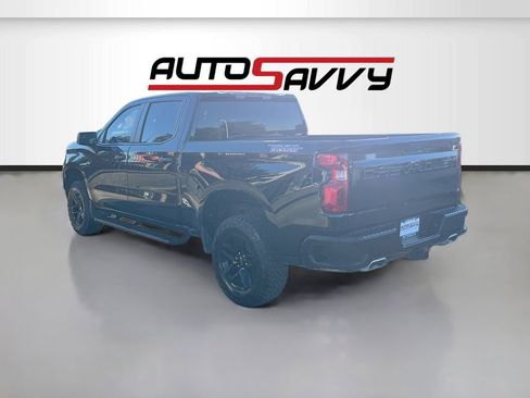 Used 2024 Chevrolet Silverado 1500 Custom Trail Boss w/ LPO, Dark Essentials Package AWD/4WD image 5