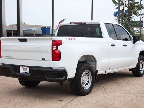 Used 2021 Chevrolet Silverado 1500 W/T w/ WT Fleet Convenience Package AWD/4WD image 11