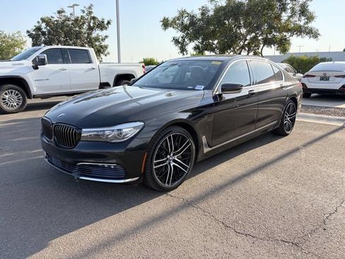 Used 2016 BMW 740i RWD image 1