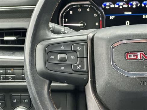 Used 2021 GMC Yukon AT4 image 8