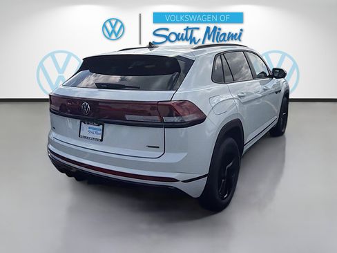 New 2026 Volkswagen Atlas Cross Sport SEL R-Line image 7