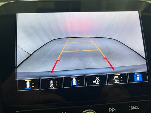 Certified 2023 Chevrolet Equinox Premier FWD image 20