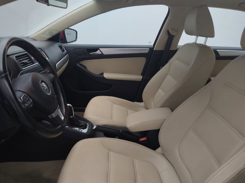 Used 2014 Volkswagen Jetta SE FWD image 17