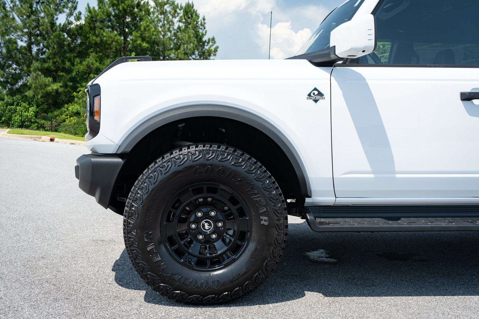 New 2026 Ford Bronco Outer Banks w/ Sasquatch Package AWD/4WD image 4