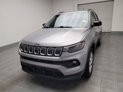 Used 2022 Jeep Compass Latitude AWD/4WD image 15