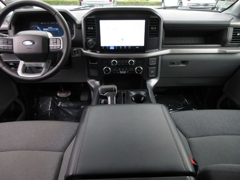 Certified 2025 Ford F150 Lightning XLT AWD/4WD image 20