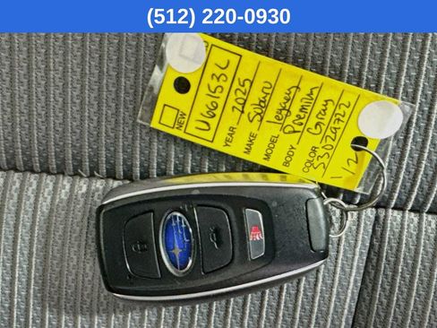 Used 2025 Subaru Legacy Premium AWD/4WD image 37
