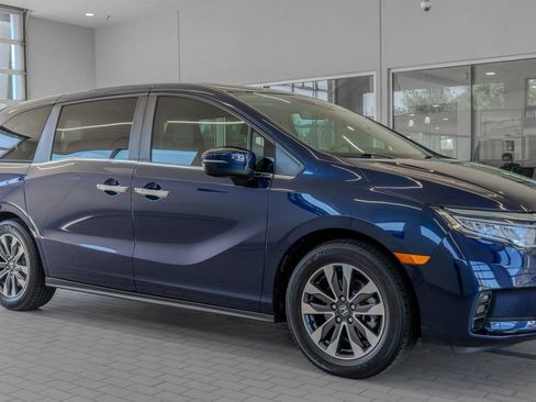 Used 2024 Honda Odyssey EX-L image 12