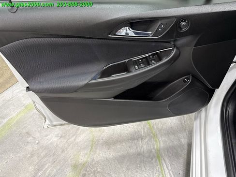 Used 2017 Chevrolet Cruze LT w/ RS Package image 25