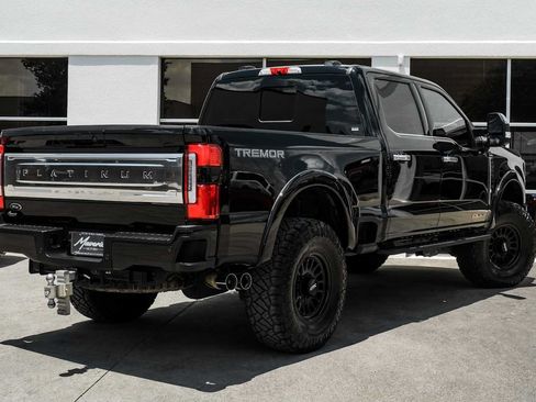 Used 2025 Ford F350 Platinum w/ Platinum Plus Package AWD/4WD image 8