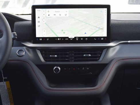 New 2026 Ford Explorer ST-Line w/ ST-Line Street Pack image 11