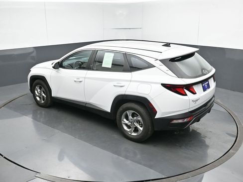 Used 2024 Hyundai Tucson SE image 53