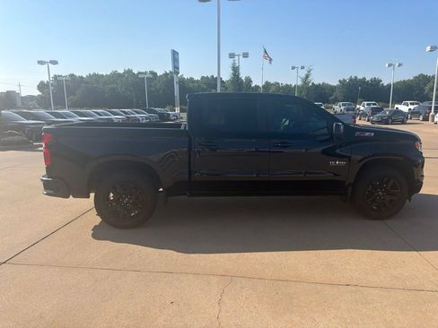 Used 2025 Chevrolet Silverado 1500 RST AWD/4WD image 6