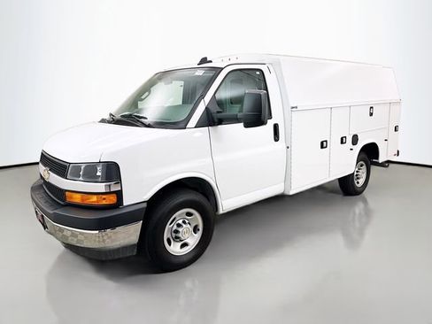 New 2025 Chevrolet Express 3500 Work Van w/ Power Convenience Package image 3
