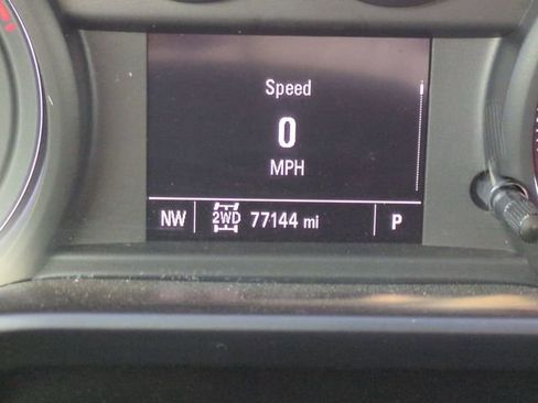 Used 2019 Chevrolet Silverado 1500 Custom Trail Boss w/ Custom Convenience Package image 33