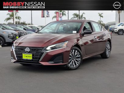 New 2025 Nissan Altima 2.5 SV