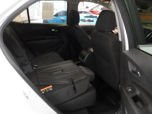Used 2021 Chevrolet Equinox LT AWD/4WD image 22