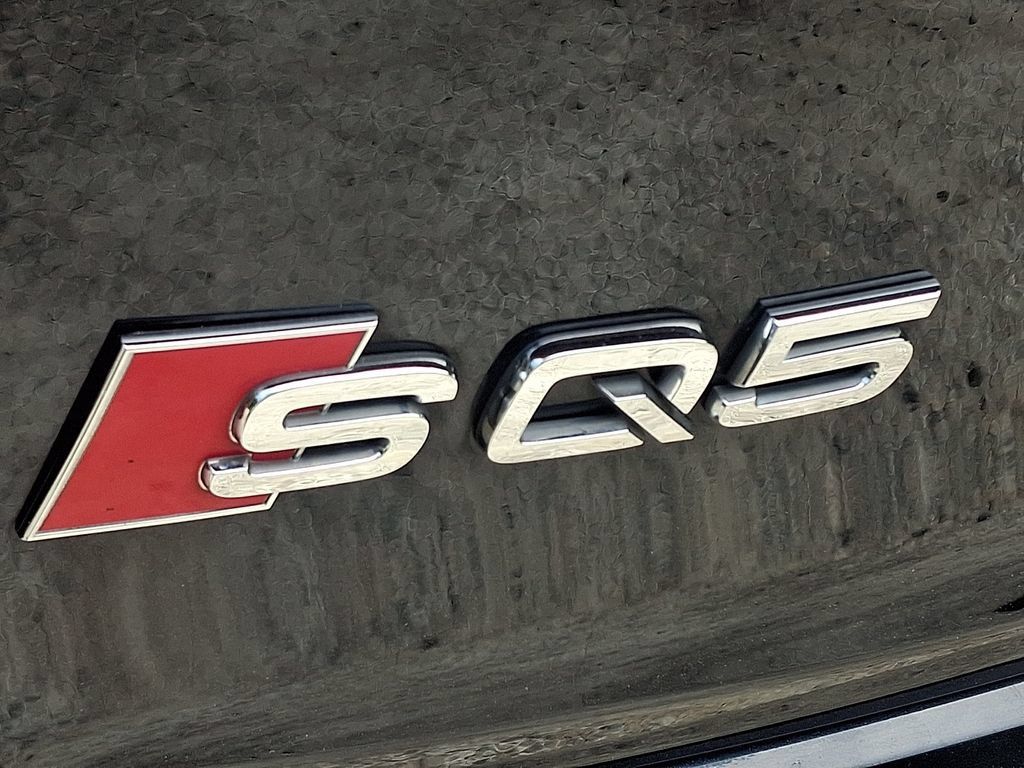 Used 2019 Audi SQ5 Premium Plus w/ Premium Plus Package AWD/4WD image 31