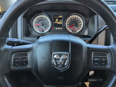 Used 2014 RAM 1500 Express image 31