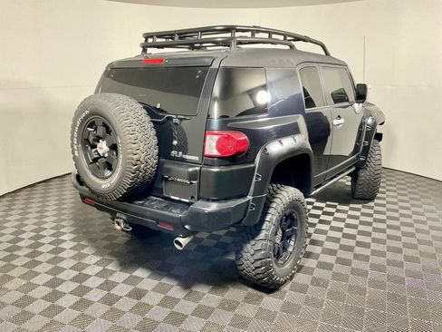 Used 2007 Toyota FJ Cruiser 4WD image 14