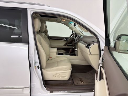Used 2010 Lexus GX 460 Premium AWD/4WD image 28