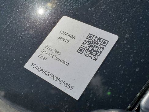 Used 2022 Jeep Grand Cherokee Altitude image 25