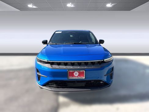 New 2025 Jeep Wagoneer S Limited image 3