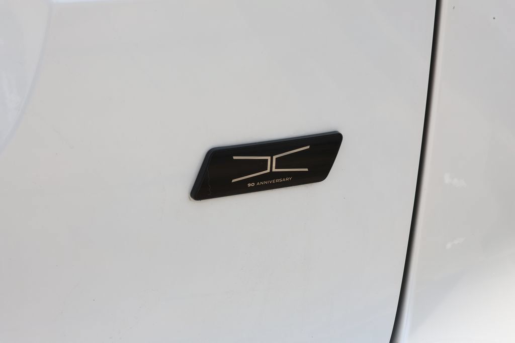 Used 2026 Jaguar F-PACE R-Dynamic S AWD/4WD image 8
