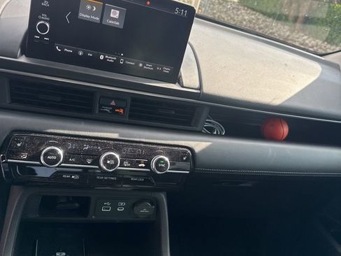 Certified 2025 Honda Pilot EX-L image 25