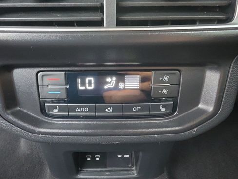 Used 2026 Volkswagen Atlas SEL Premium R-Line AWD/4WD image 29