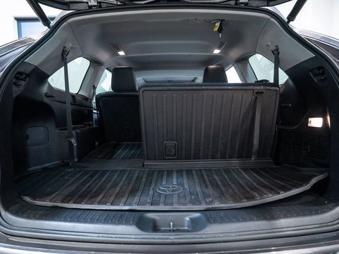 Used 2015 Toyota Highlander Limited image 38