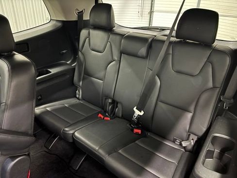Used 2025 Kia Telluride S AWD/4WD image 12