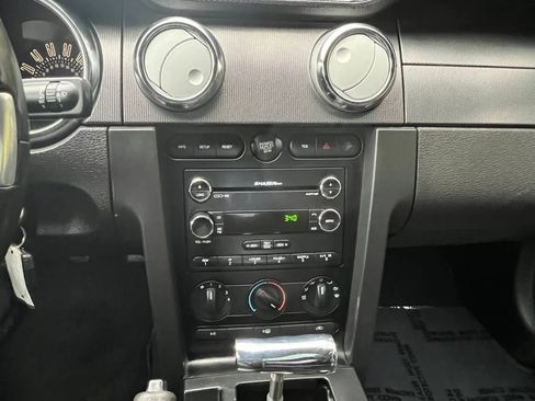 Used 2008 Ford Mustang GT image 11