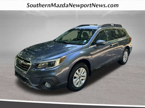 Used 2018 Subaru Outback 2.5i Premium AWD/4WD image 1