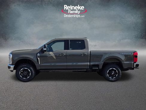 New 2026 Ford F250 XLT w/ XLT Premium Package AWD/4WD image 9