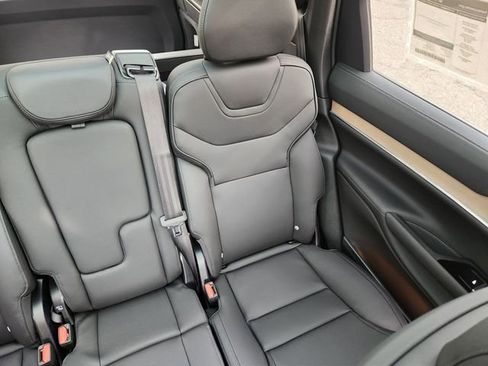 New 2025 Volvo EX90 Ultra w/ Protection Package Premier image 15